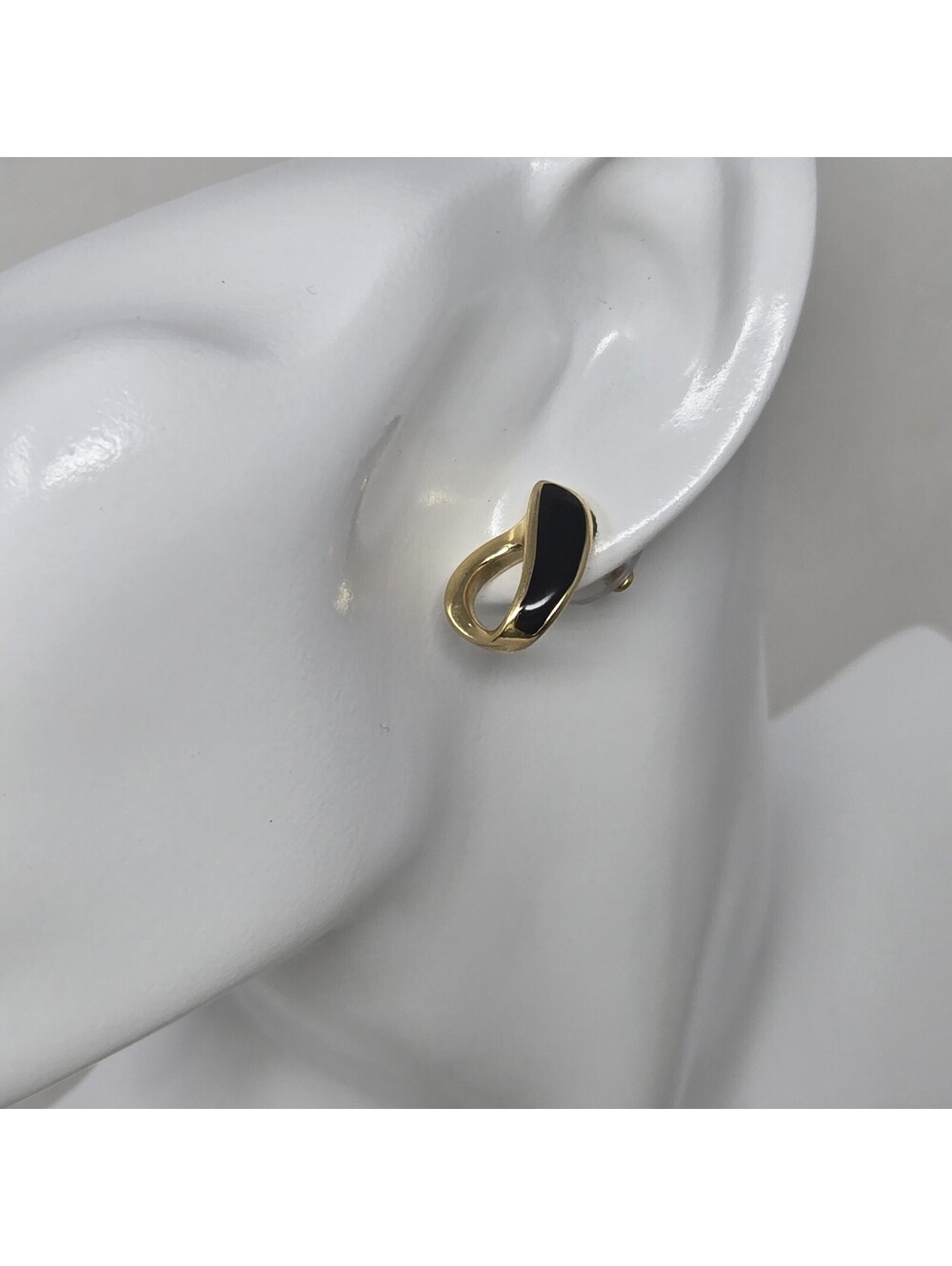 Trifari Black Enamel Gold Tone Post Back Small Vintage Earrings